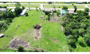 Vendo Casa con gran Terreno en Herrera, Entre Ríos.