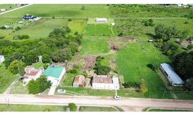 Vendo Casa con gran Terreno en Herrera, Entre Ríos.