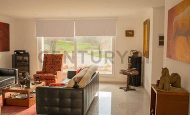 Moderna casa en parcela consolidado condominio