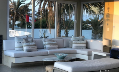 MODERNA CASA EN VENTA CON 6 DORMITORIOS CON PISCINA EN PARACAS