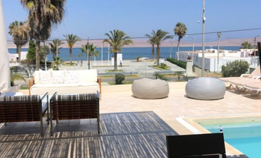 MODERNA CASA EN VENTA CON 6 DORMITORIOS CON PISCINA EN PARACAS
