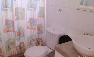 MODERNA CASA EN VENTA CON 6 DORMITORIOS CON PISCINA EN PARACAS