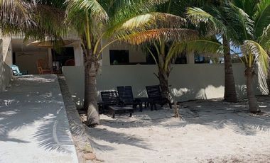 VILLA VACACIONAL FRENTE AL MAR EN CHABIHAU