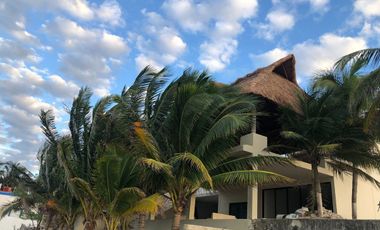 VILLA VACACIONAL FRENTE AL MAR EN CHABIHAU