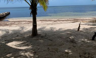 VILLA VACACIONAL FRENTE AL MAR EN CHABIHAU