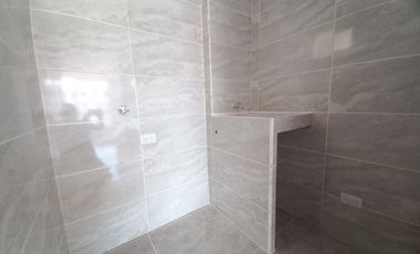 apartamento en arriendo en c.r escarlata piso 3 sin ascensor. Cod A13848