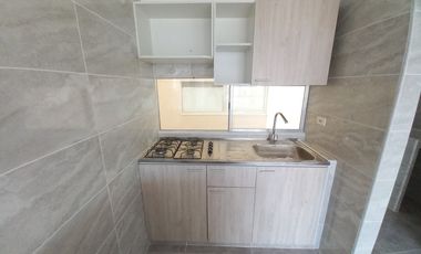 apartamento en arriendo en c.r escarlata piso 3 sin ascensor. Cod A13848