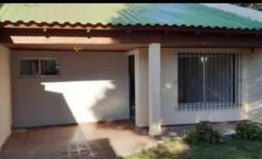 Excelente propiedad, en el centro de Villa Regina, en venta. Toma propiedad en parte de pago, en CABA, en barrios denominados turisticos.