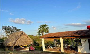 VENTA TERRENO DE 12MIL M2 CON CABAÑA - HACIENDA SANTA DOMENICA