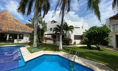 Hermosa casa en venta de 5 recamaras en Cancun