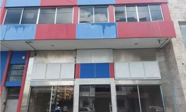 ALQUILO LOCAL EN VIA BRASIL SEGUNDO PISO  147 M2