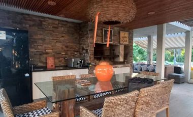 Se vende casa en Club de Golf Las Araucarias, Buin
