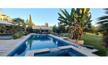 Se vende casa en Club de Golf Las Araucarias, Buin