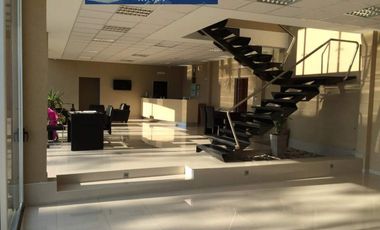 Edificio Comercial Lomas De Zamora, Local, Depósito, Oficinas Y Estacionamiento