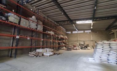bodega en venta en las estrellas. Cod V102220