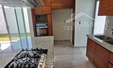 LA CASA DE TUS SUEÑOS EN EL FRACC. LOMALTA (PREVENTA)