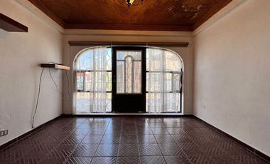 Casa en VENTA de 5 recámaras con terraza Lomas de Marfil en Guanajuato Gto