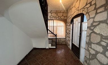 Casa en VENTA de 5 recámaras con terraza Lomas de Marfil en Guanajuato Gto