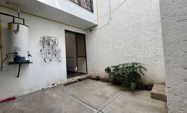 Casa en VENTA de 5 recámaras con terraza Lomas de Marfil en Guanajuato Gto
