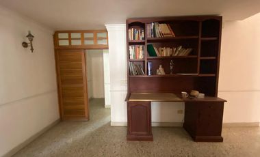 casa en venta en barrio blanco. Cod V7059