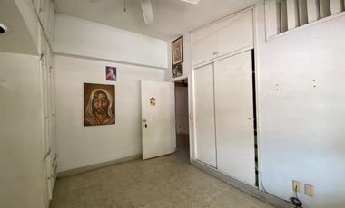 casa en venta en barrio blanco. Cod V7059