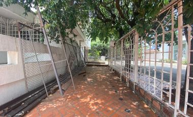 casa en venta en barrio blanco. Cod V7059