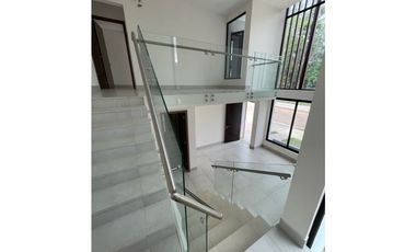 PANAMA NORTE / GC Riverwalk Ambar D-26