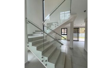 PANAMA NORTE / GC Riverwalk Ambar D-26