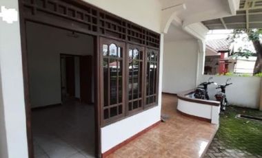 Rumah Jl. Jemursari hadap utara