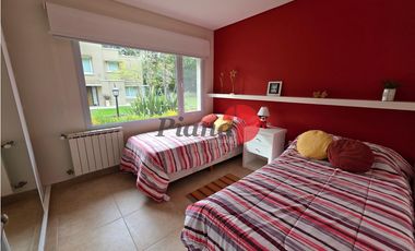 Casa en Venta - Barrio Cerrado - Calidad de Construcción