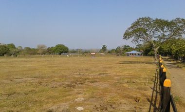finca en venta en mahates. Cod V88752