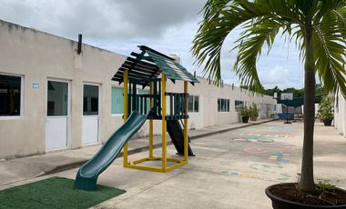 Terreno comercial, construido originalmente para escuela