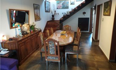 MANUEL LEIVA 2379, entre Fitz Roy y Cerviño, San Justo