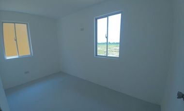 Cara Unit with Carport and Balconu in Camella/ Lessandra Pili - Dave