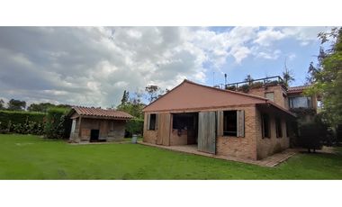 Lote en venta en Los Pinos Club de Polo