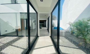 Casa en Fraccionamiento en Brisas Temixco - CAEN-1020-Fr