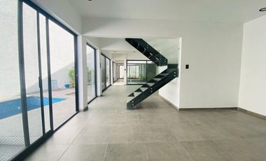 Casa en Fraccionamiento en Brisas Temixco - CAEN-1020-Fr