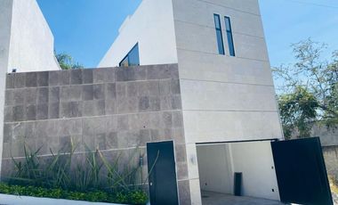 Casa en Fraccionamiento en Brisas Temixco - CAEN-1020-Fr