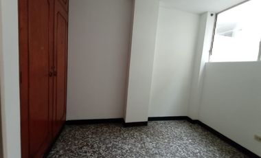 apartamento en arriendo en granada. Cod A4914