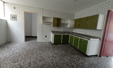 apartamento en arriendo en granada. Cod A4914