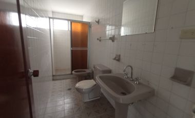apartamento en arriendo en granada. Cod A4914