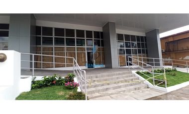 Local en VIA BRASIL / VIA ESPAÑA >>88mt2<< JR