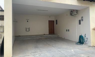 Se Vende Casa Moderna ¡Amoblada! en Panamá Pacifico