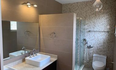 Se Vende Casa Moderna ¡Amoblada! en Panamá Pacifico