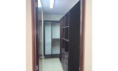 Se Vende Casa Moderna ¡Amoblada! en Panamá Pacifico