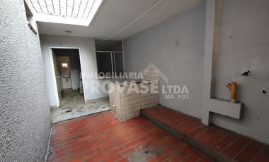 casa en venta en barrio blanco. Cod V101436