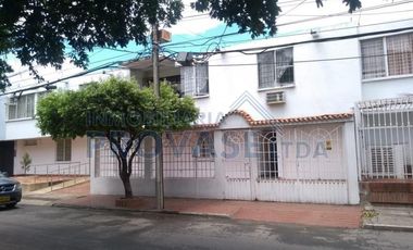 casa en venta en barrio blanco. Cod V101436