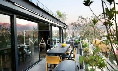 PENTHOUSE en arriendo en exclusivo sector Vitacura