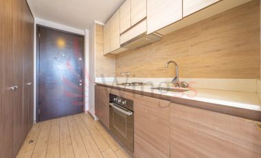 Moderno Estudio Amoblable con Estacionamiento y Bodega