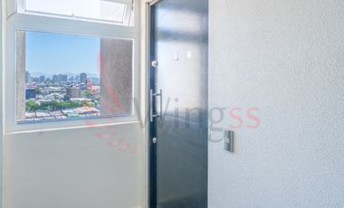 Moderno Estudio Amoblable con Estacionamiento y Bodega